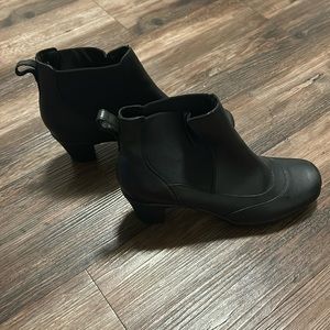 Clarks bendables size 10UEC